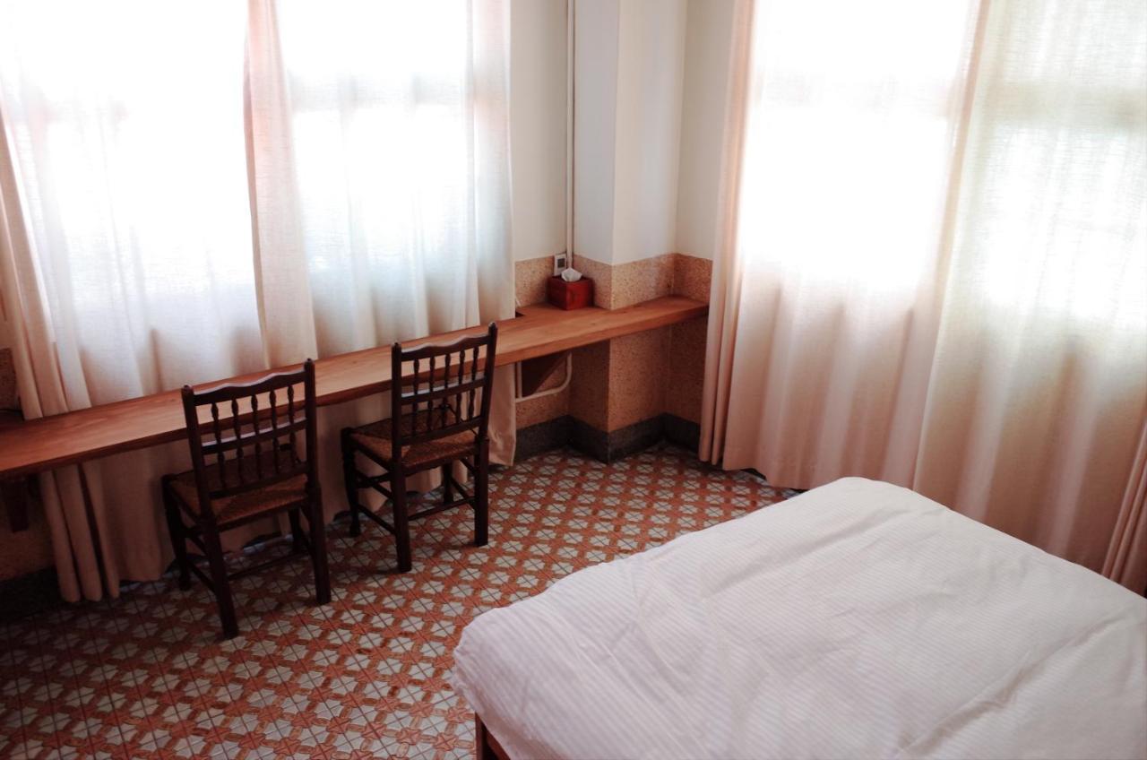 Neat Hostel Tainan Cameră foto